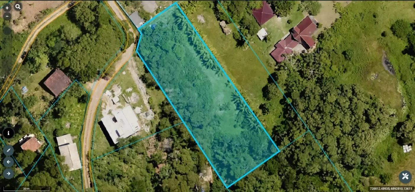 Foto 5 de Terreno / Lote à venda, 1528m2 em Garopaba - SC