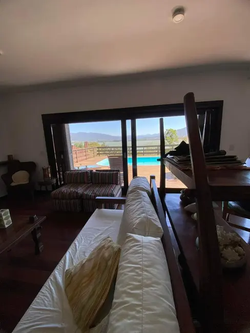 Foto 5 de Casa com 3 quartos à venda, 235m2 em Ibiraquera, Imbituba - SC