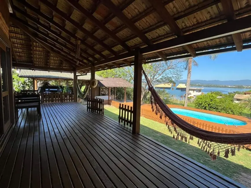 Foto 4 de Casa com 3 quartos à venda, 200m2 em Ibiraquera, Imbituba - SC