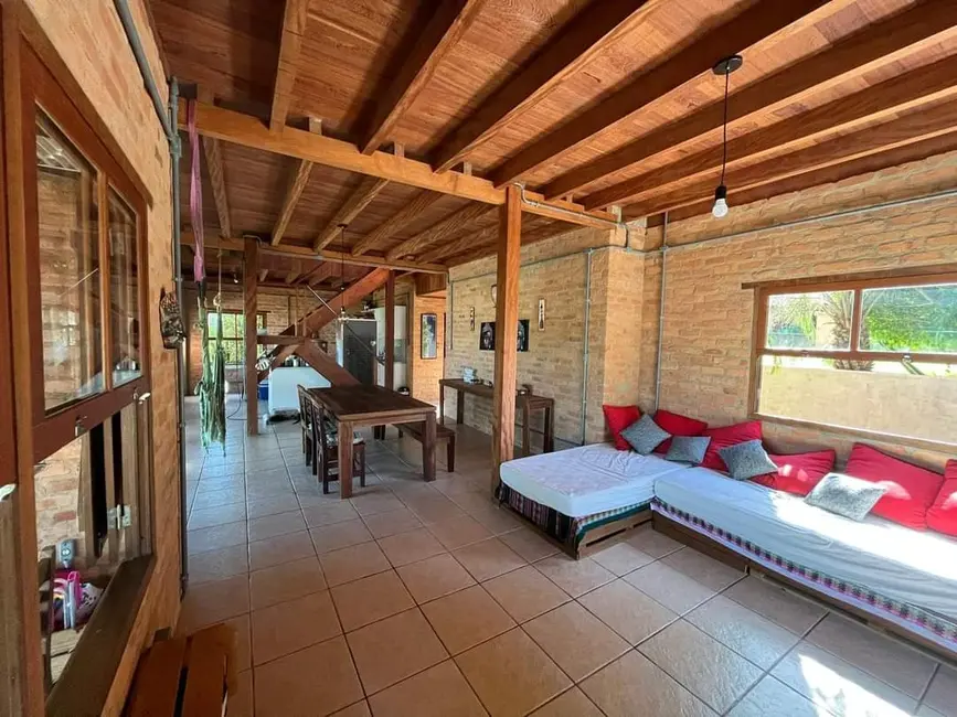 Foto 7 de Casa com 3 quartos à venda, 200m2 em Ibiraquera, Imbituba - SC