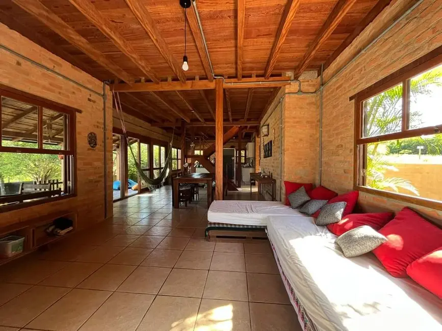 Foto 8 de Casa com 3 quartos à venda, 200m2 em Ibiraquera, Imbituba - SC