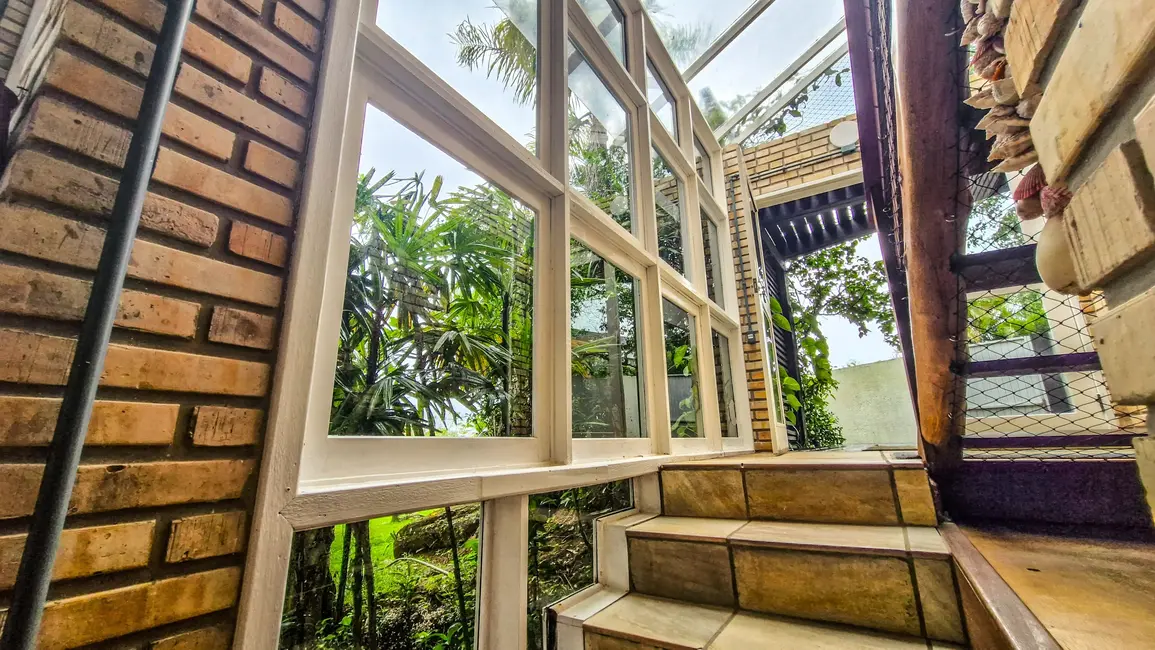 Foto 9 de Casa com 3 quartos à venda, 192m2 em Imbituba - SC