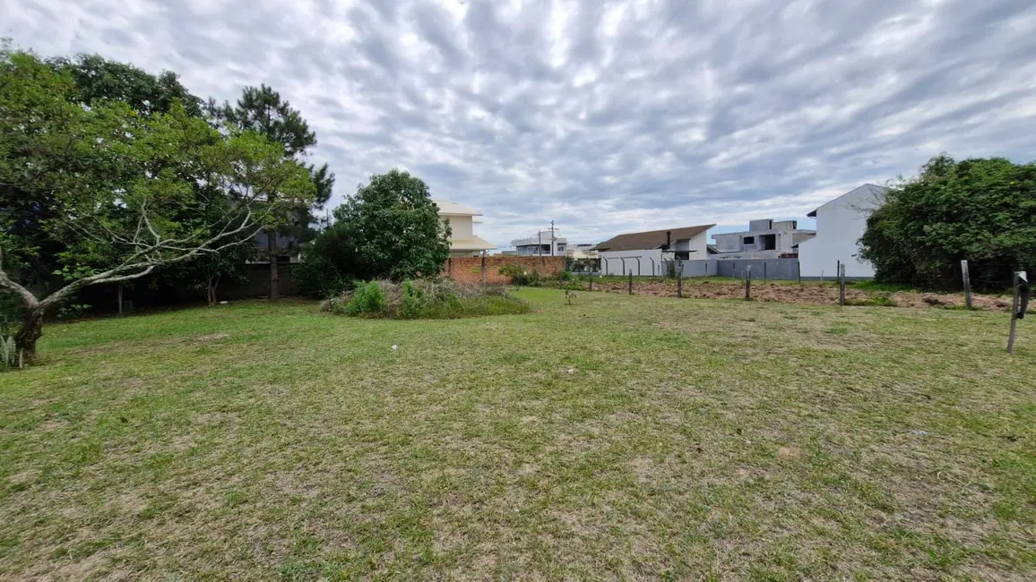 Foto 4 de Terreno / Lote à venda, 363m2 em Garopaba - SC