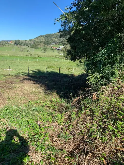 Foto 2 de Terreno / Lote à venda, 360m2 em Garopaba - SC
