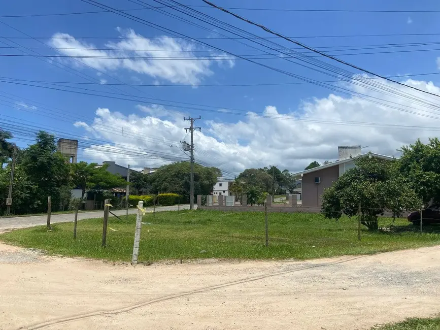 Foto 4 de Terreno / Lote à venda, 363m2 em Garopaba - SC