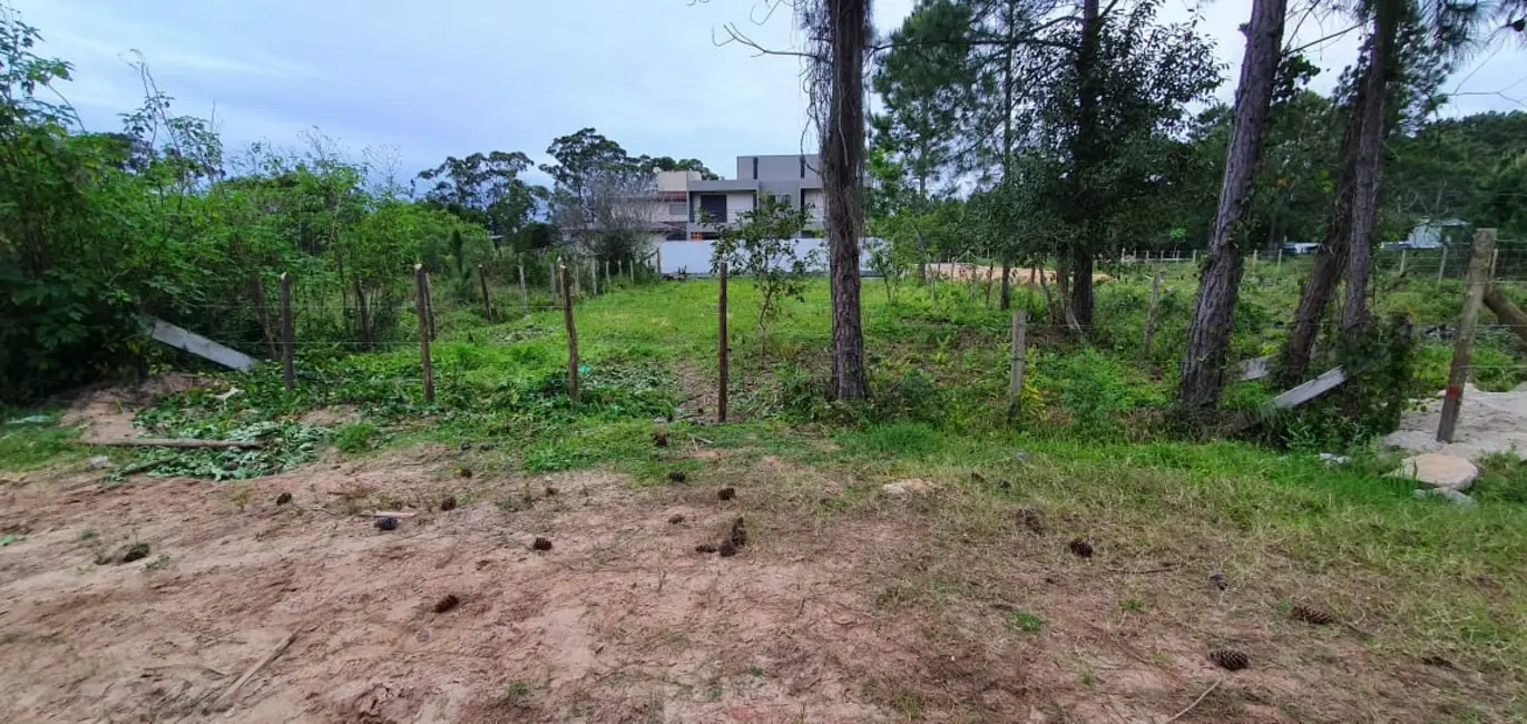 Foto 7 de Terreno / Lote à venda, 360m2 em Garopaba - SC