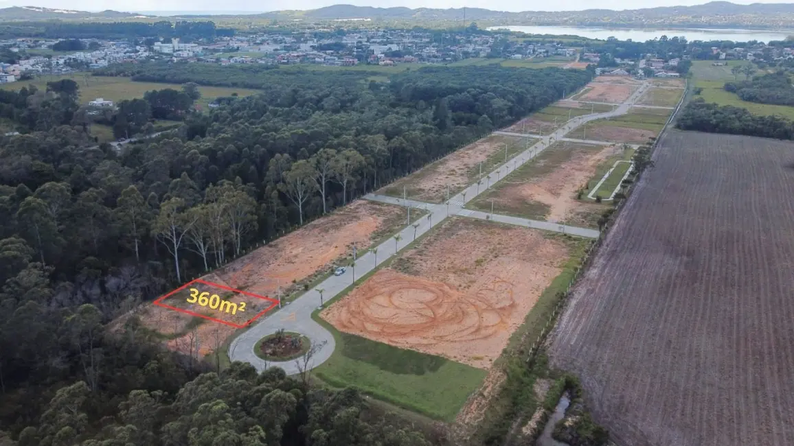 Foto 2 de Terreno / Lote à venda, 360m2 em Campo Duna, Garopaba - SC