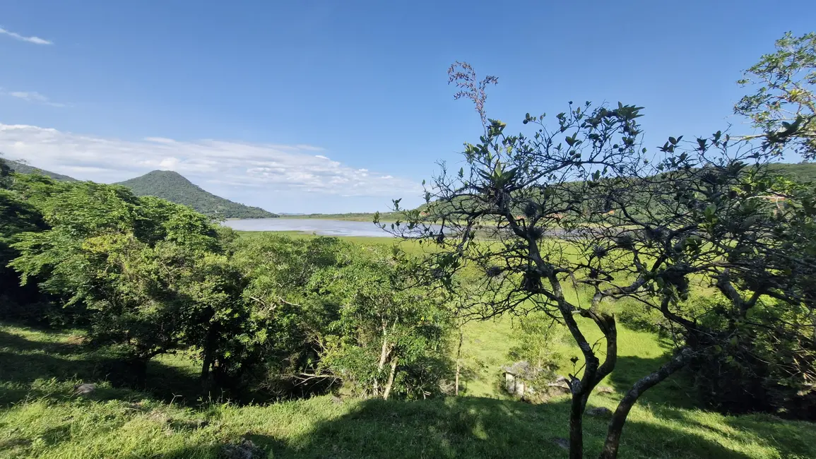 Foto 6 de Terreno / Lote à venda, 11070m2 em Garopaba - SC