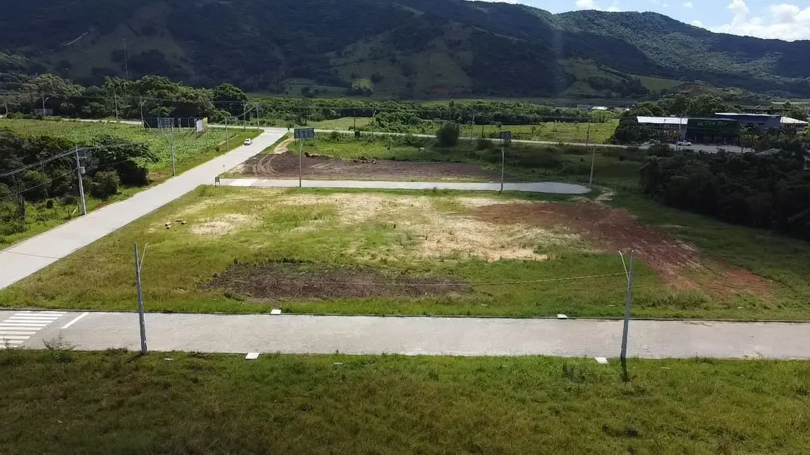 Foto 7 de Terreno / Lote à venda, 360m2 em Garopaba - SC