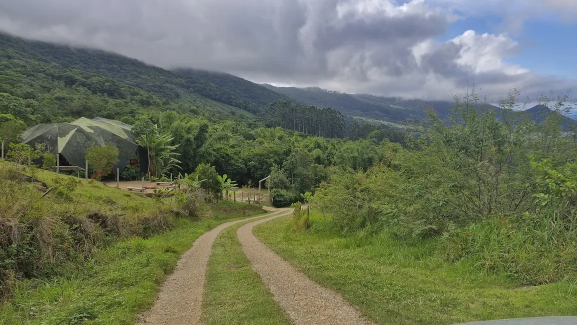 Foto 6 de Terreno / Lote à venda, 93000m2 em Garopaba - SC