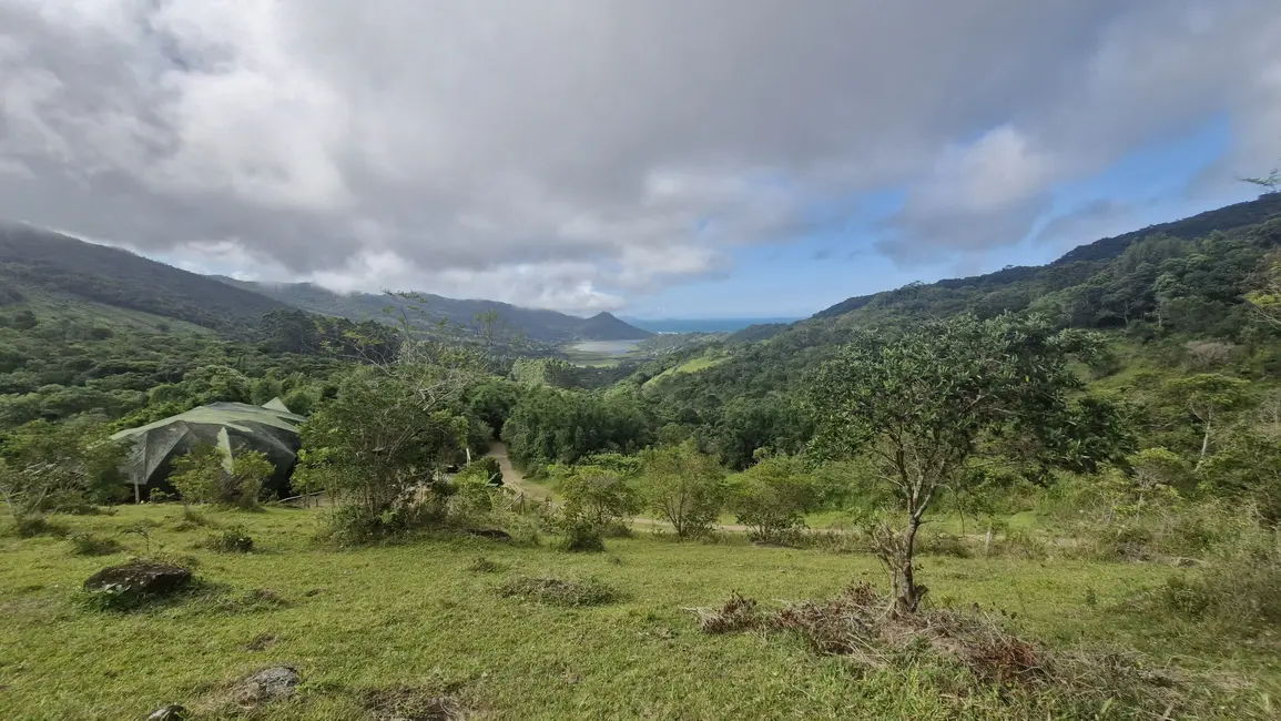 Foto 7 de Terreno / Lote à venda, 93000m2 em Garopaba - SC