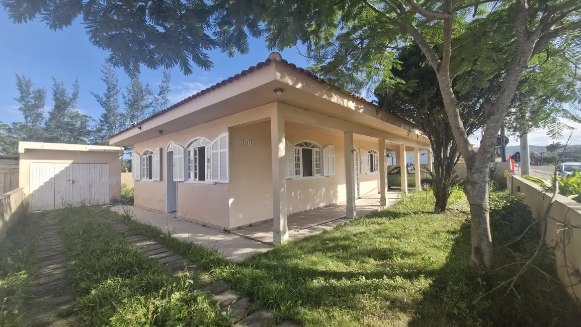 Foto 4 de Casa com 2 quartos à venda, 80m2 em Garopaba - SC