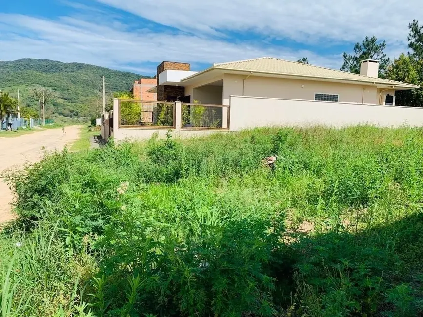Foto 2 de Terreno / Lote à venda, 309m2 em Garopaba - SC