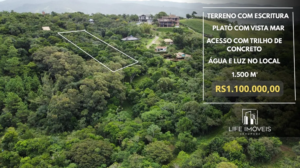Foto 1 de Terreno / Lote à venda, 1500m2 em Garopaba - SC