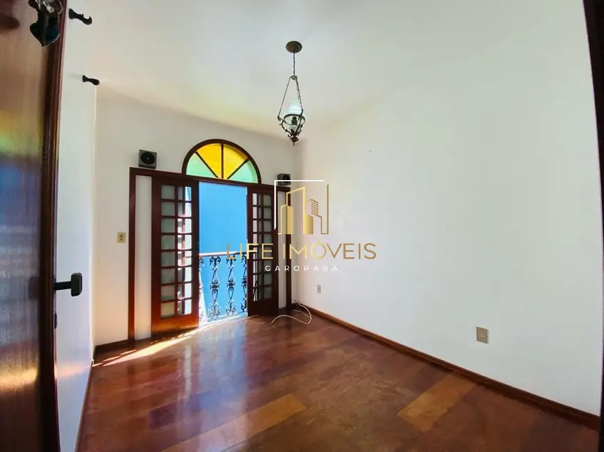 Foto 2 de Casa com 4 quartos à venda, 300m2 em Jardim Atlântico, Florianopolis - SC