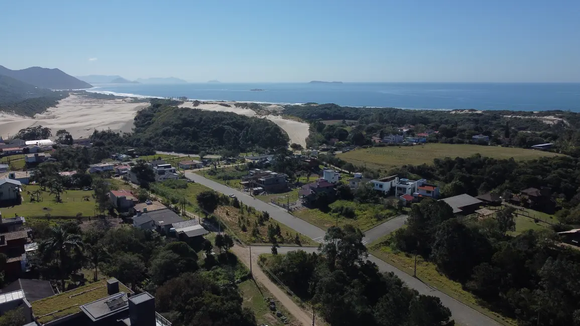 Foto 3 de Terreno / Lote à venda, 800m2 em Garopaba - SC