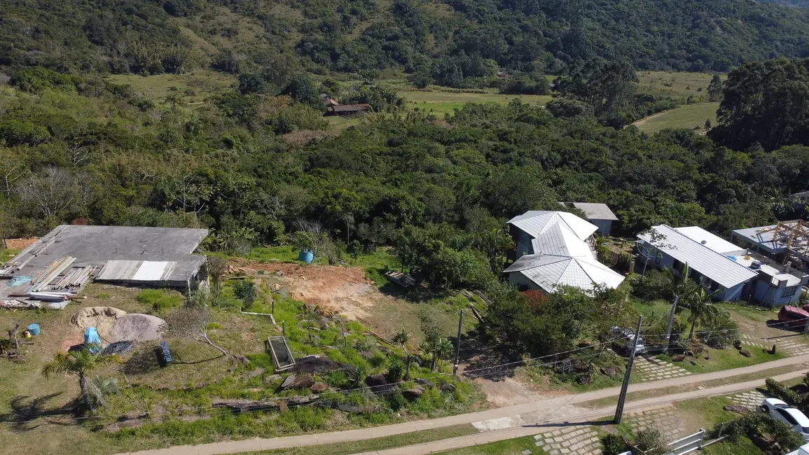 Foto 2 de Terreno / Lote à venda, 800m2 em Garopaba - SC