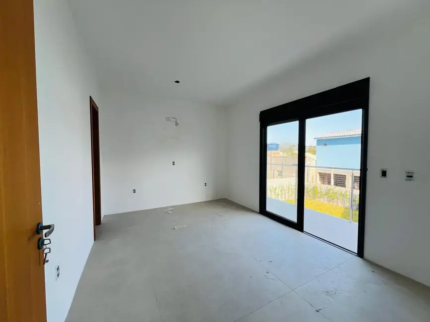 Foto 8 de Apartamento com 2 quartos à venda, 110m2 em Garopaba - SC