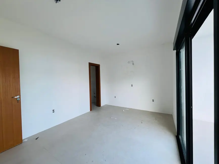 Foto 7 de Apartamento com 2 quartos à venda, 110m2 em Garopaba - SC