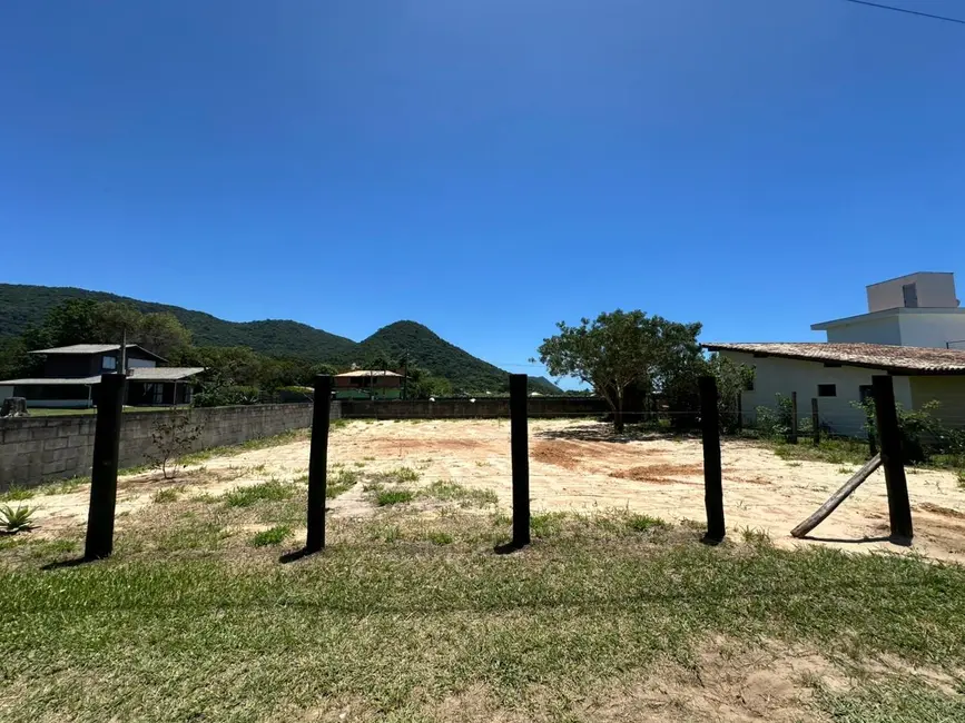 Foto 8 de Terreno / Lote à venda, 340m2 em Garopaba - SC