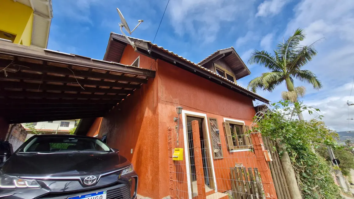 Foto 6 de Casa com 3 quartos à venda, 260m2 em Garopaba - SC