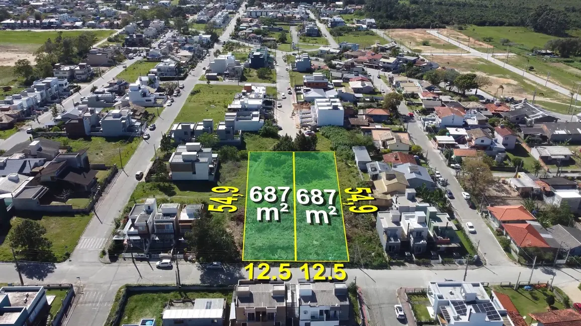 Foto 2 de Terreno / Lote à venda, 687m2 em Garopaba - SC