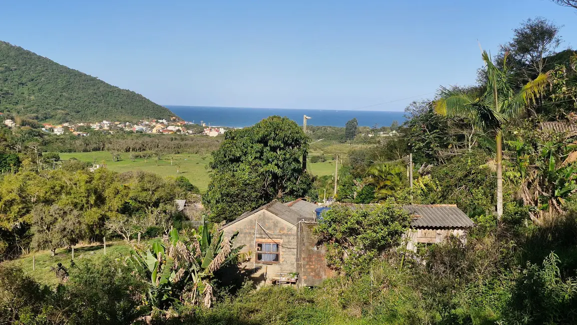 Foto 9 de Terreno / Lote à venda, 1346m2 em Garopaba - SC