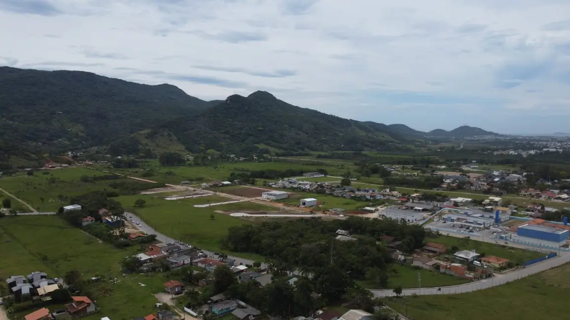 Foto 6 de Terreno / Lote à venda, 360m2 em Garopaba - SC