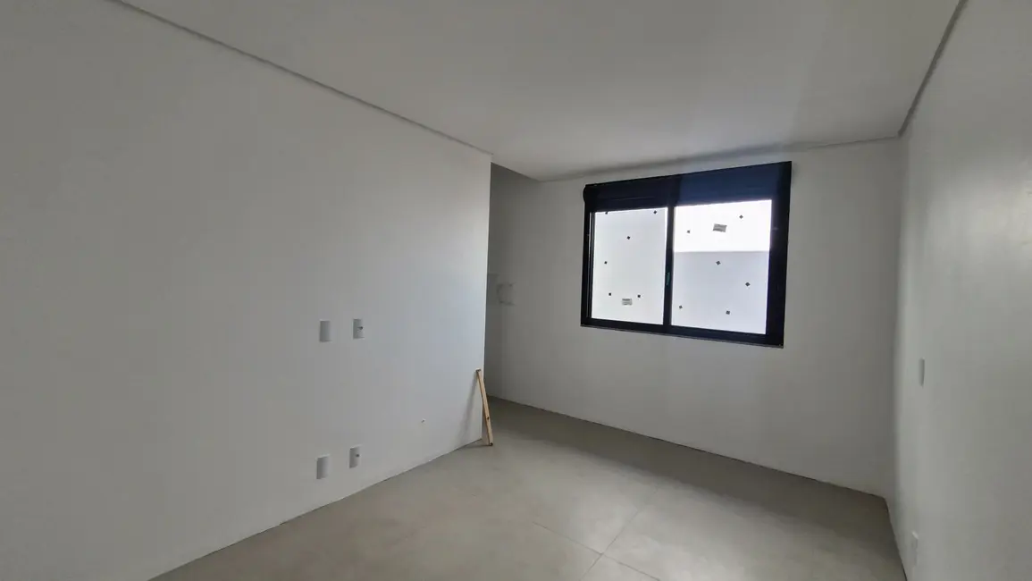 Foto 9 de Casa com 3 quartos à venda, 127m2 em Garopaba - SC