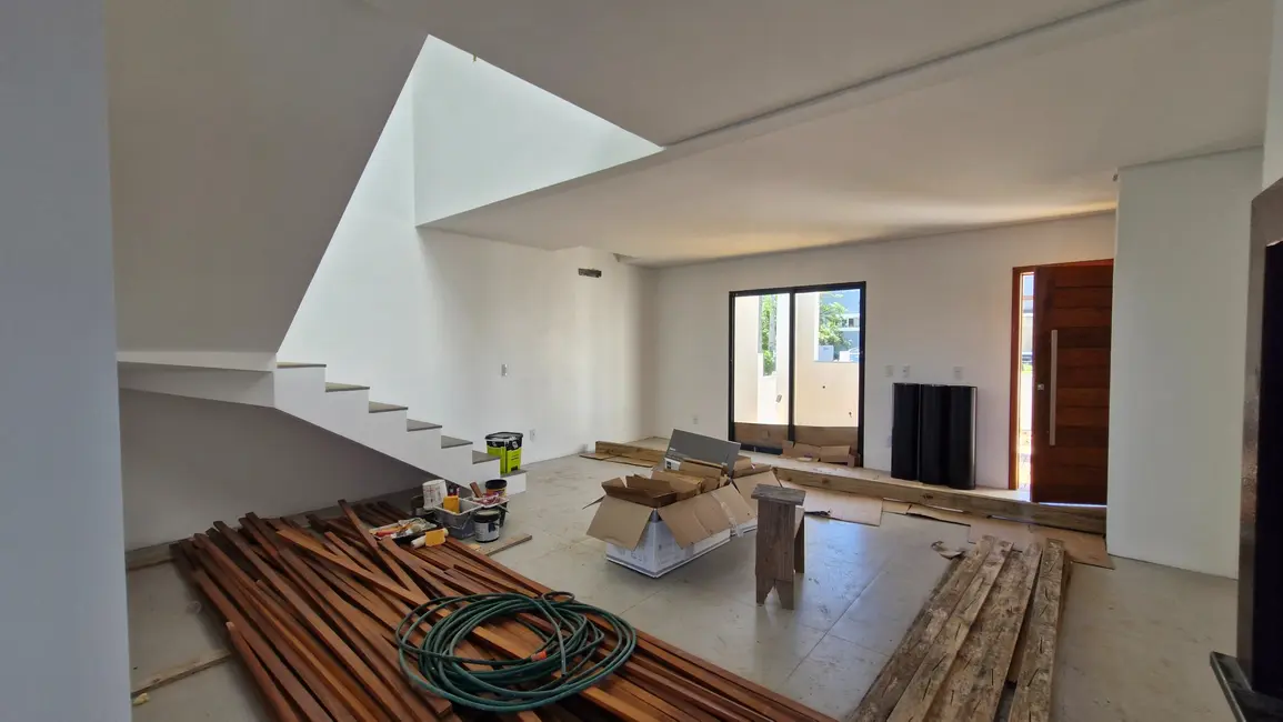 Foto 8 de Casa com 3 quartos à venda, 127m2 em Garopaba - SC