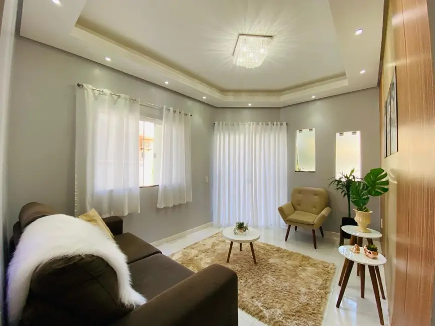 Foto 3 de Casa com 5 quartos à venda, 255m2 em Centro, Paulo Lopes - SC