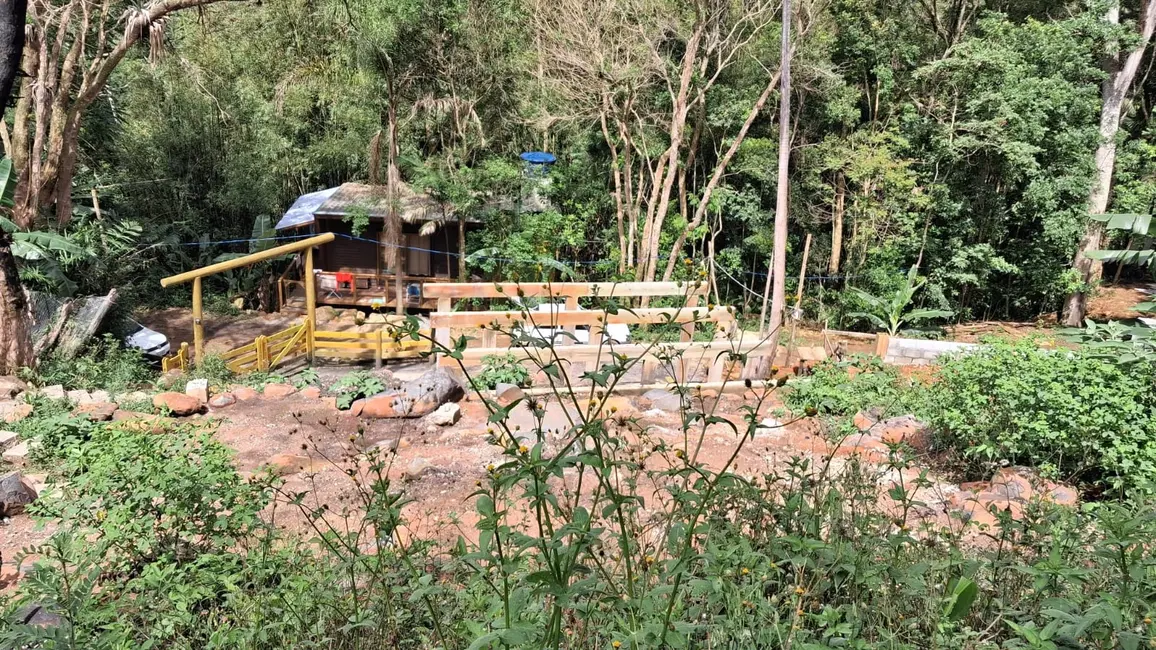 Foto 3 de Terreno / Lote à venda, 360m2 em Garopaba - SC