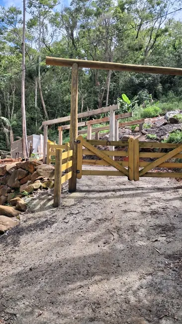 Foto 6 de Terreno / Lote à venda, 360m2 em Garopaba - SC