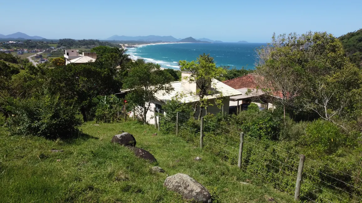 Foto 9 de Casa com 2 quartos à venda, 70m2 em Garopaba - SC