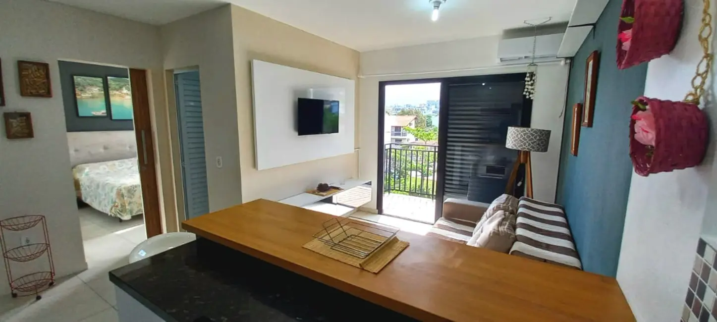 Foto 2 de Apartamento com 1 quarto à venda, 64m2 em Garopaba - SC