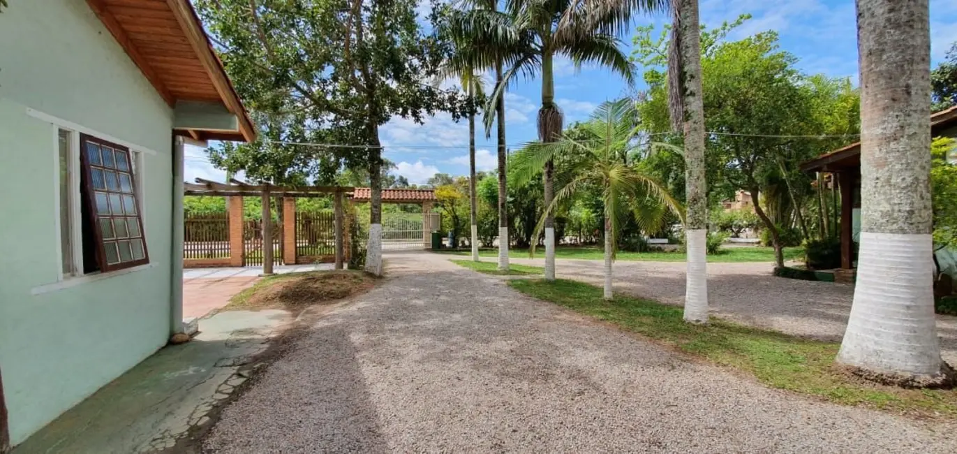 Foto 7 de Pousada com 14 quartos à venda, 764m2 em Garopaba - SC