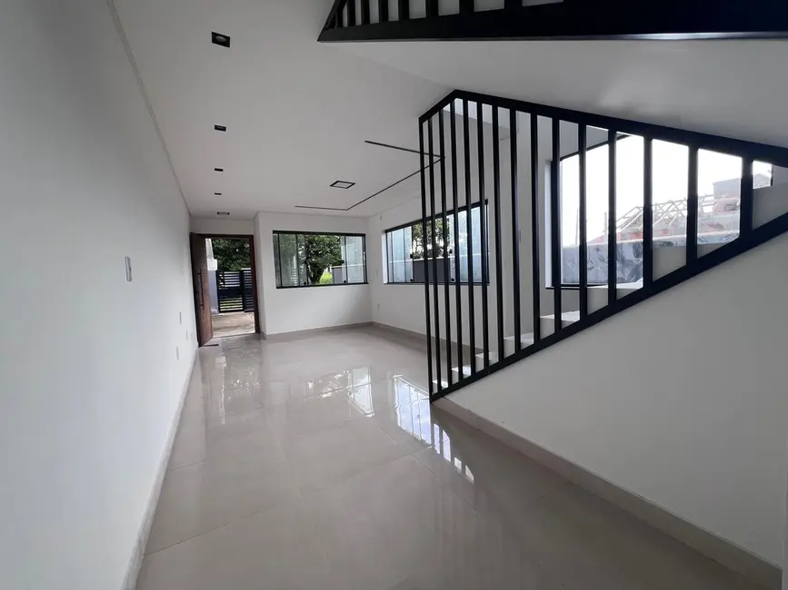 Foto 2 de Casa com 2 quartos à venda, 121m2 em Araçatuba, Imbituba - SC