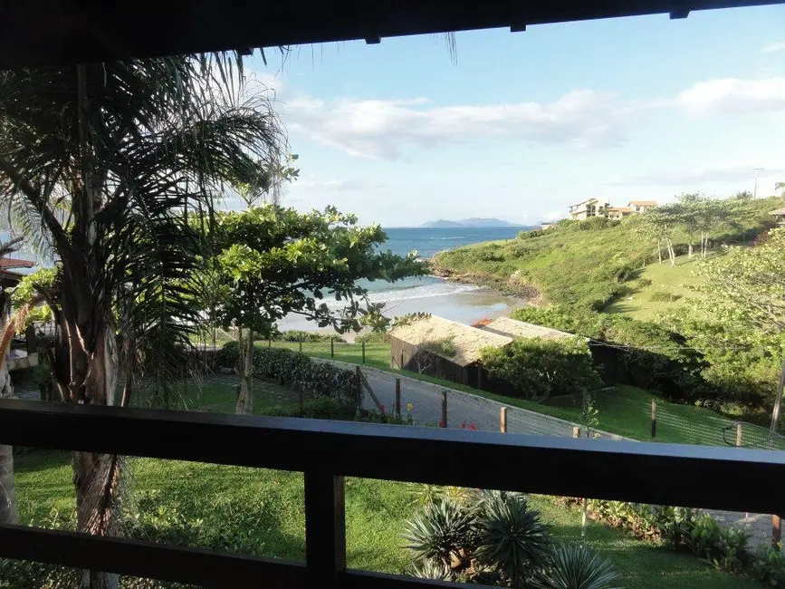 Casa com 8 quartos à venda, 266m2 em Garopaba - SC - imagem 7 Foto 7 de Casa com 8 quartos à venda, 266m2 em Garopaba - SC