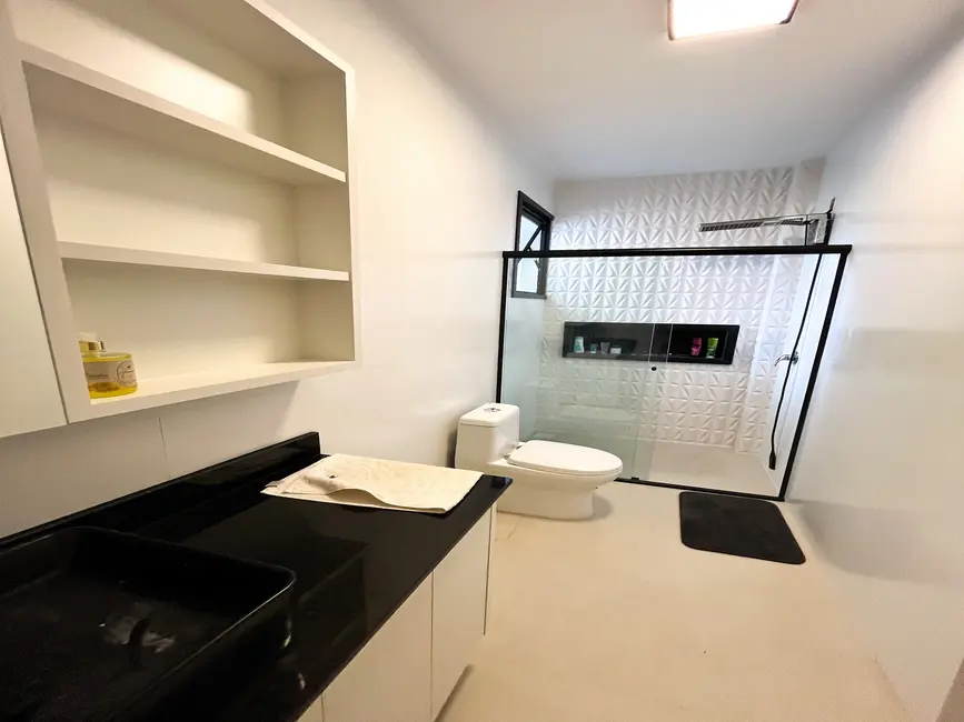 Foto 7 de Casa com 4 quartos à venda, 172m2 em Garopaba - SC