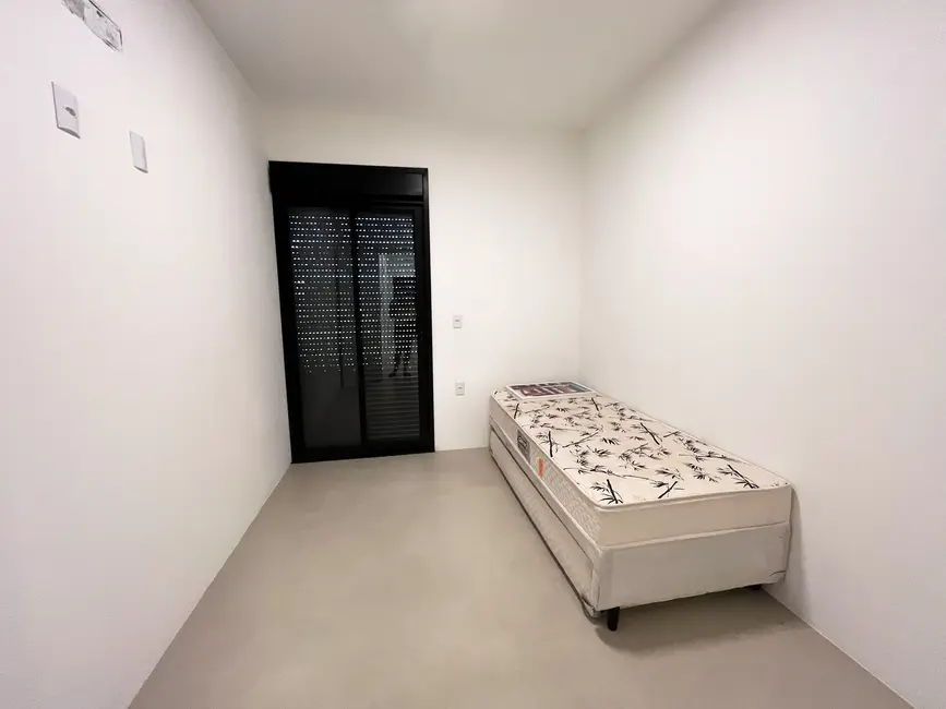 Foto 6 de Casa com 4 quartos à venda, 172m2 em Garopaba - SC