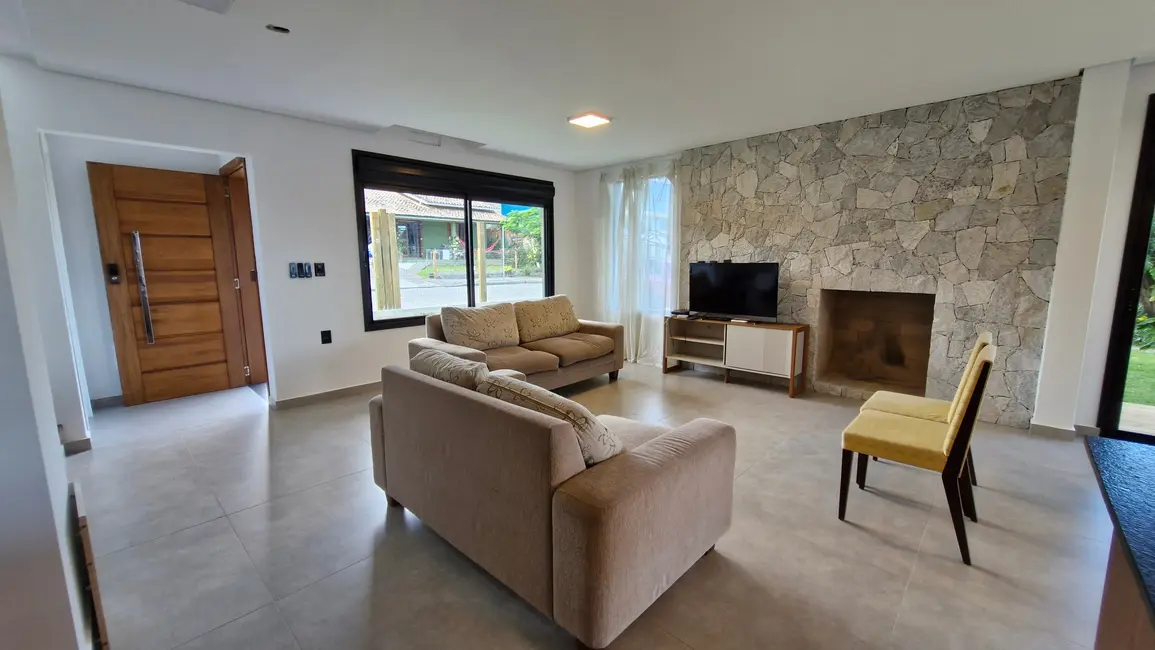 Foto 6 de Casa com 3 quartos à venda, 130m2 em Garopaba - SC