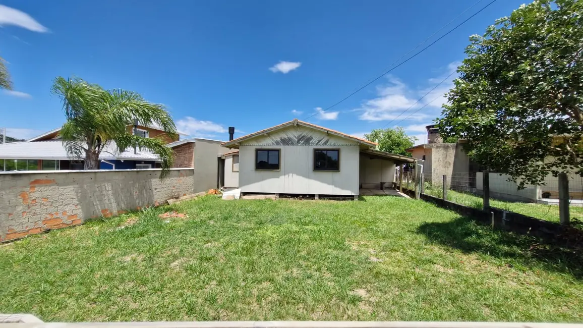 Foto 1 de Casa com 2 quartos à venda, 70m2 em Garopaba - SC