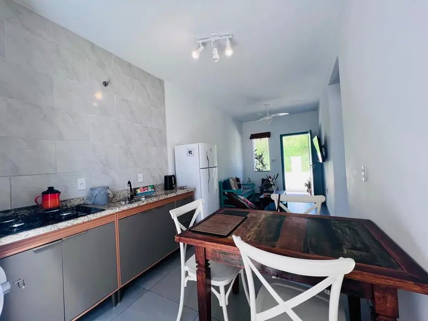 Foto 6 de Casa de Condomínio com 2 quartos à venda, 55m2 em Garopaba - SC