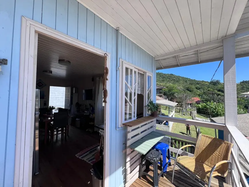 Foto 9 de Casa com 2 quartos à venda, 49m2 em Garopaba - SC
