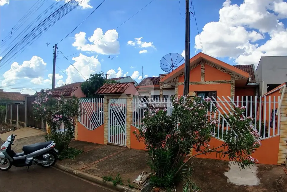 Foto 1 de Casa com 3 quartos à venda, 184m2 em São Francisco, Toledo - PR