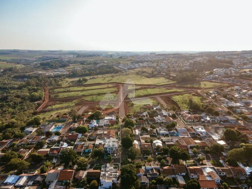 Foto 1 de Terreno / Lote à venda, 360m2 em Jardim Pancera, Toledo - PR