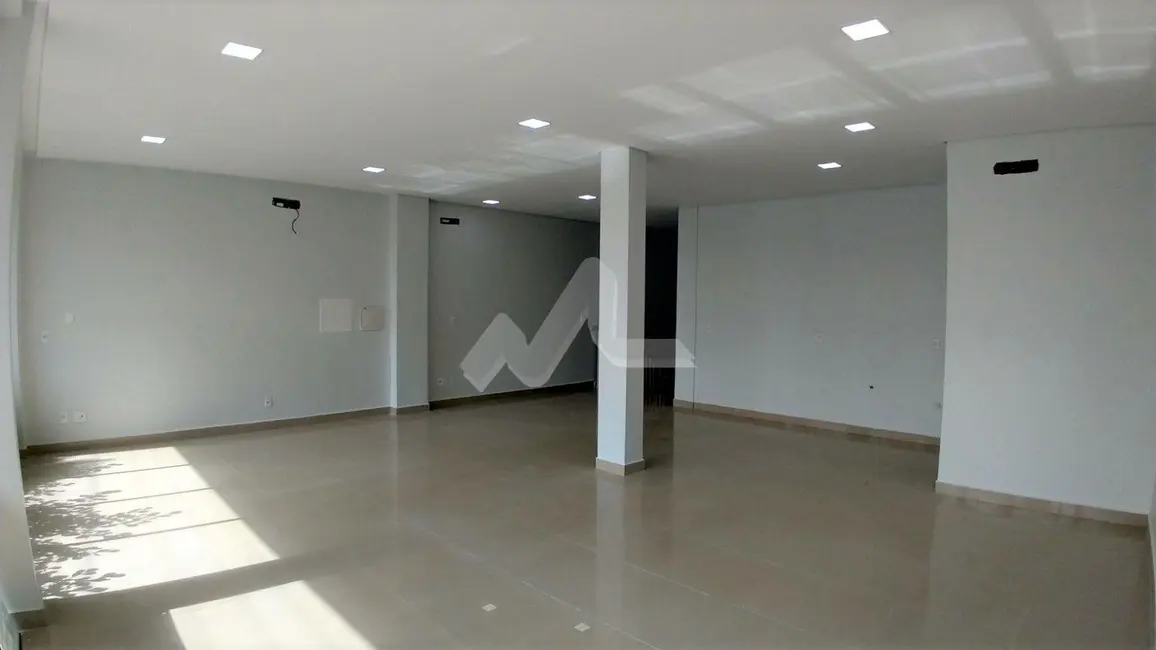 Sala Comercial à venda, 142m2 em Jardim Pancera, Toledo - PR - imagem 9 Foto 9 de Sala Comercial à venda, 142m2 em Jardim Pancera, Toledo - PR