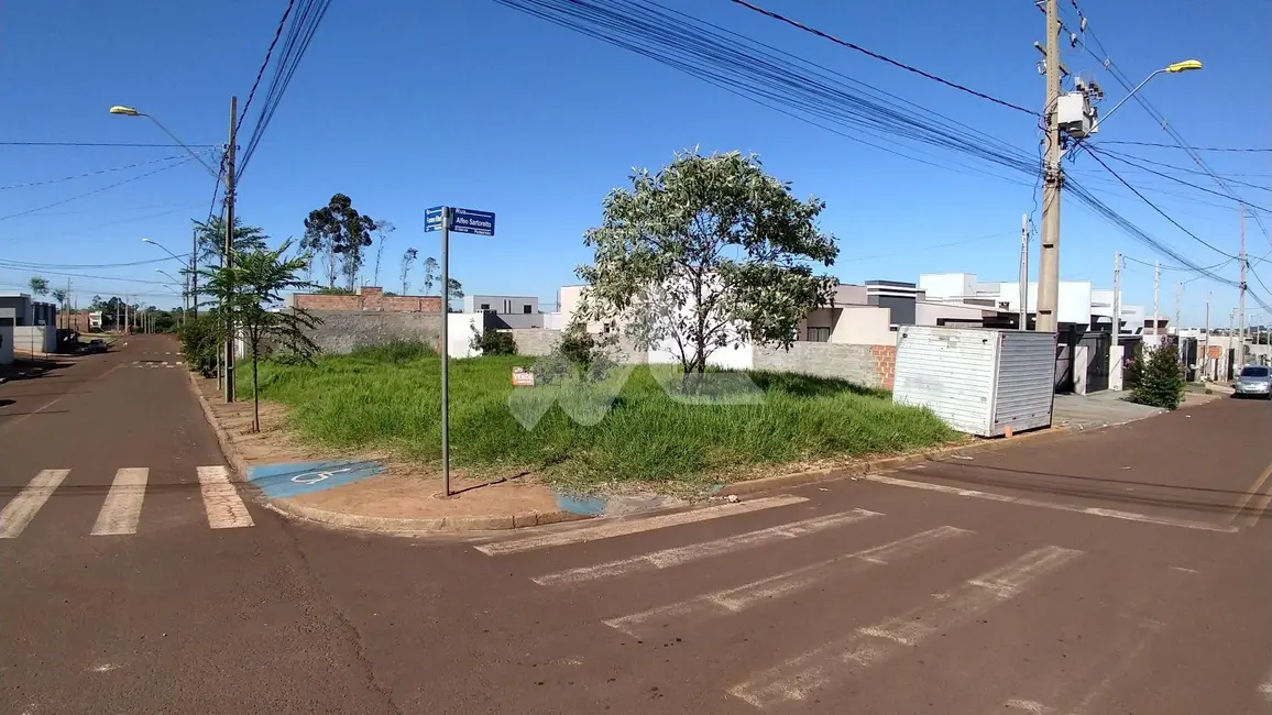 Foto 1 de Terreno / Lote à venda em Pinheirinho, Toledo - PR