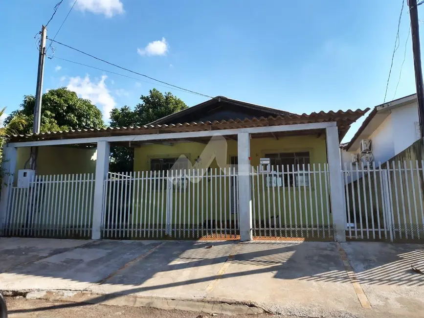 Casa com 3 quartos à venda, 128m2 em Centro, Toledo - PR - imagem 8 Foto 8 de Casa com 3 quartos à venda, 128m2 em Centro, Toledo - PR
