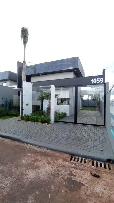 Casa com 2 quartos à venda, 126m2 em Toledo - PR - imagem 4 Foto 4 de Casa com 2 quartos à venda, 126m2 em Toledo - PR
